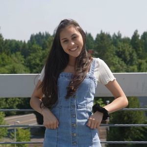 Meet your Posher, Leesee